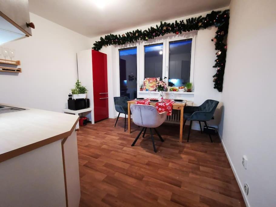 Cely Apartman Podlesi 54M2 S Dvema Balkony A S Novou Manzelskou Posteli, Zatim Neni Na Fotkach Διαμέρισμα Μπρνο Εξωτερικό φωτογραφία